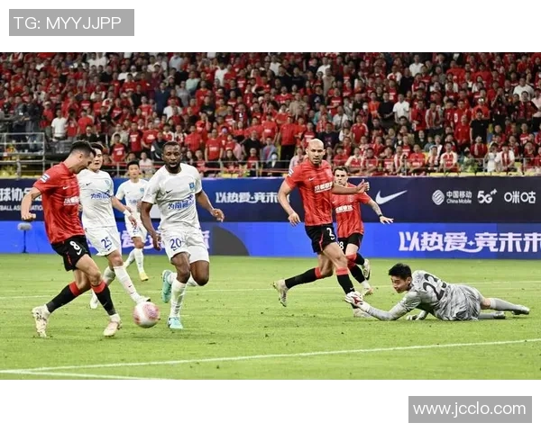 足球明星胜利姿势大盘点探秘他们庆祝时刻的魅力与个性 足球明星胜利姿势大盘点探秘他们庆祝时刻的魅力与个性