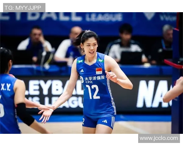 重庆排球队在全国排球耐力排行榜中荣获第六名展现出强大实力与潜力